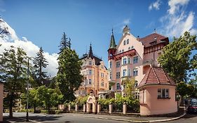 Spa Hotel Villa Smetana